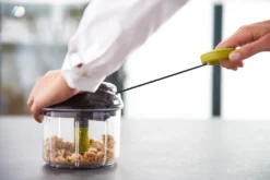 Tefal 5-Sekunden-Zerkleinerer 900 Ml Gemüseschneider Und Mixer Mit Edelstahlklingen Zum Zerkleinern Von Gemüse, Zwiebeln Und Nüssen K1320404 -Tefal 96f8a6463d2e6d2245a5fa510c475389